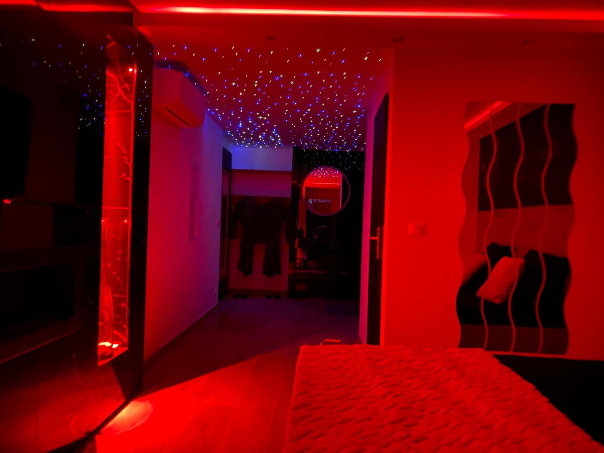Loveroom - Spicy - Situee Entre Et Cannes, Alpes Maritimes