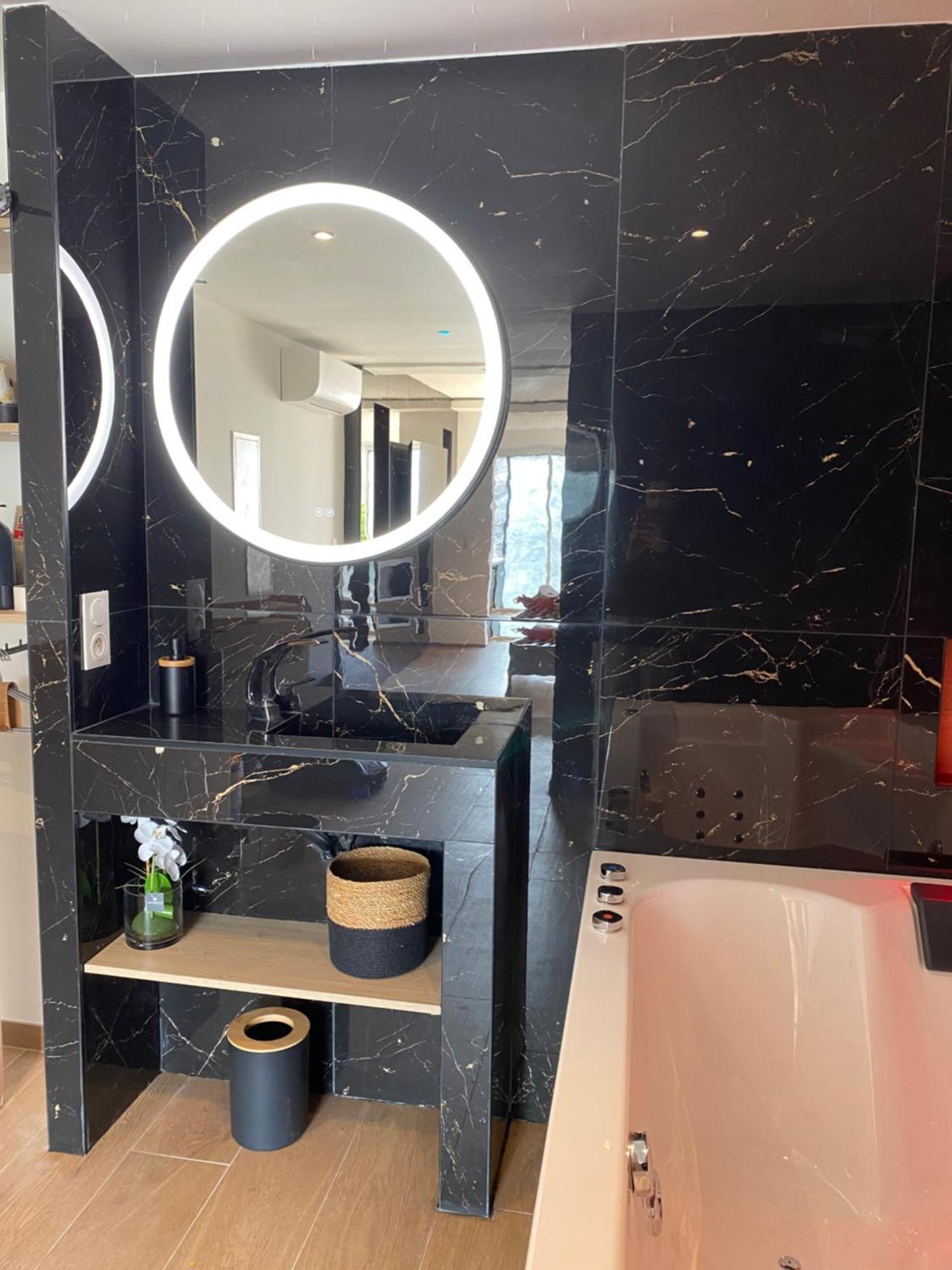 Loveroom - Spicy - Situee Entre Et Cannes, Alpes Maritimes Villeneuve-Loubet