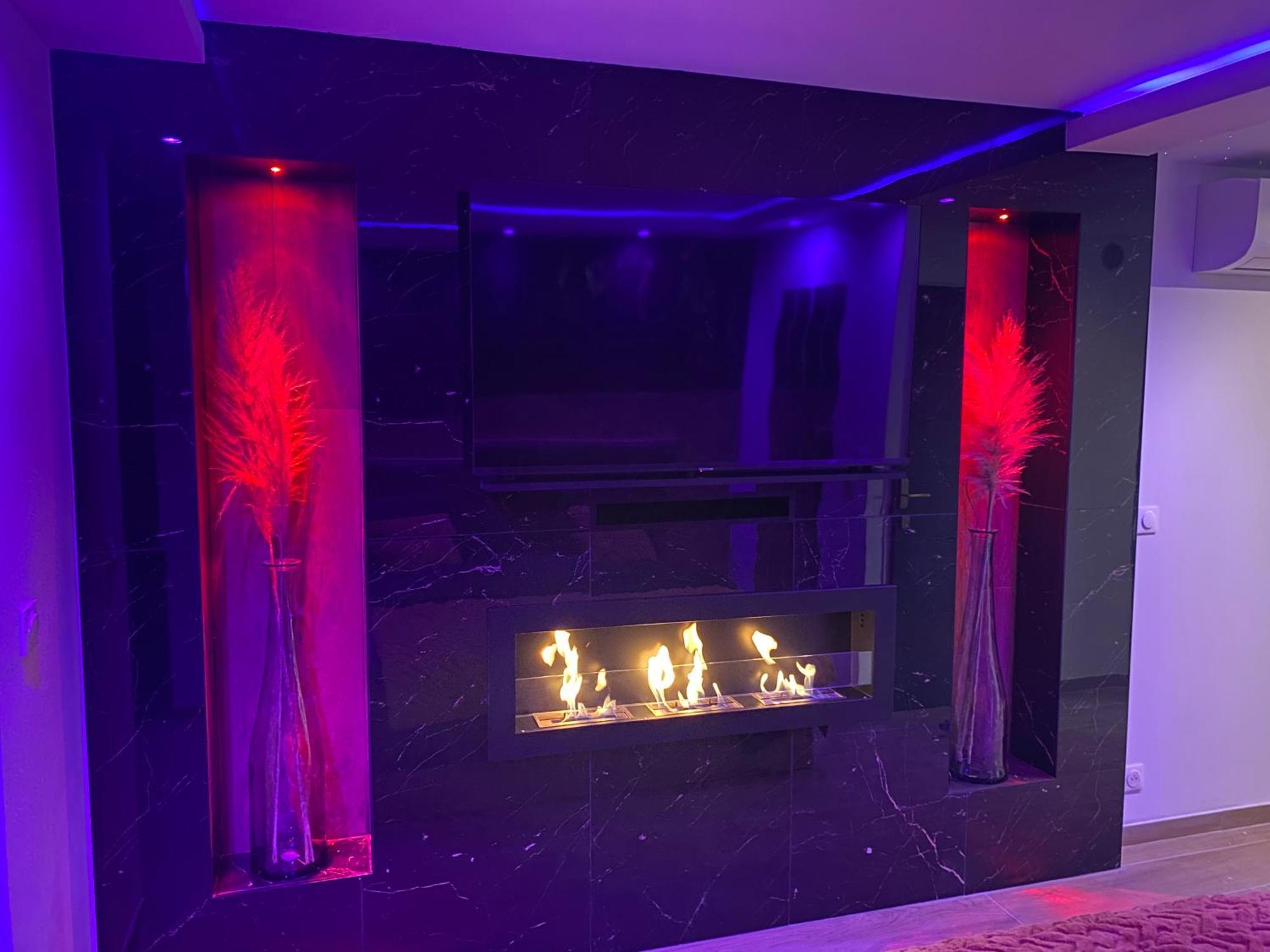 Loveroom - Spicy - Situee Entre Et Cannes, Alpes Maritimes * Villeneuve-Loubet