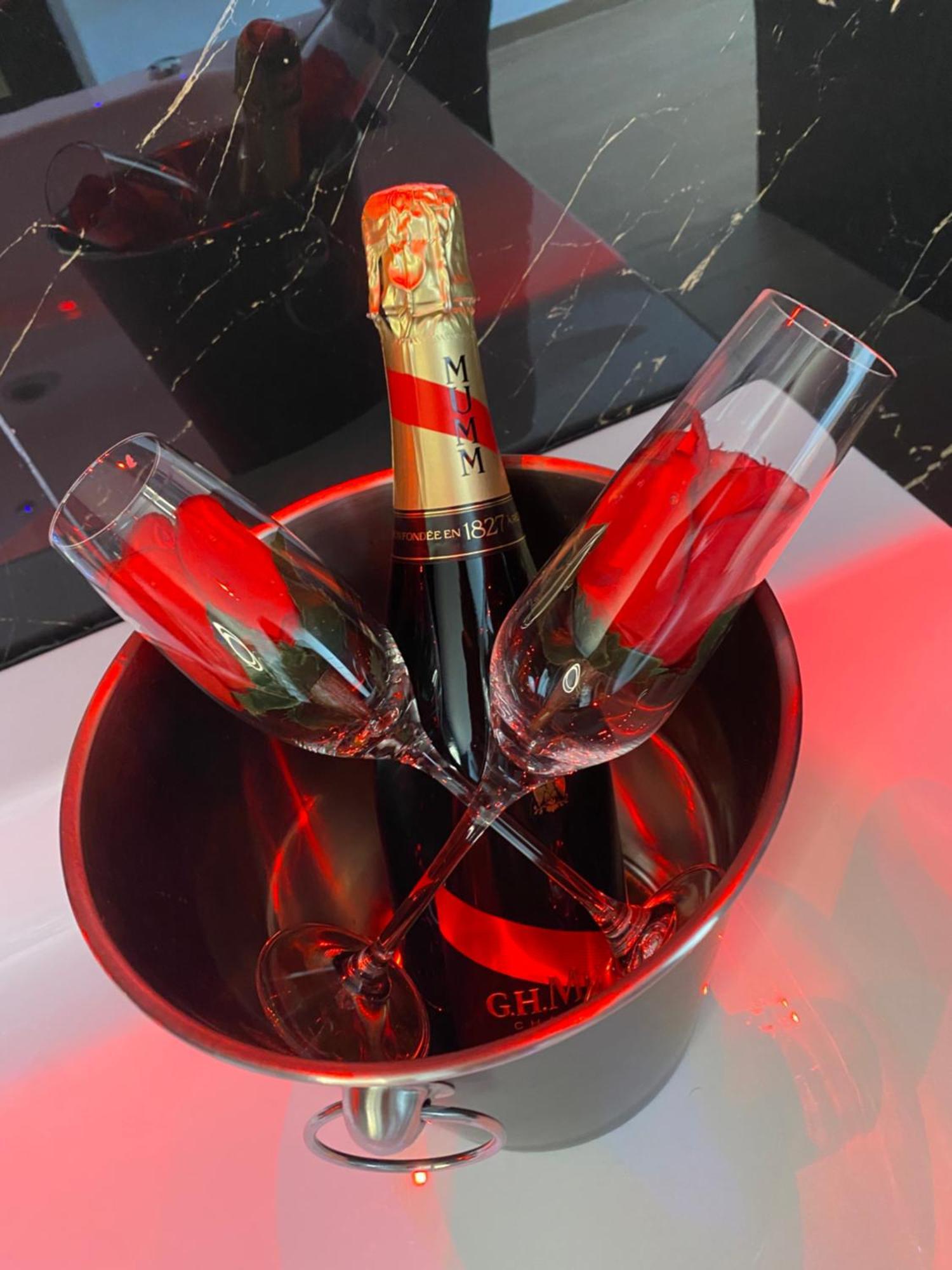 Loveroom - Spicy - Situee Entre Et Cannes, Alpes Maritimes * Villeneuve-Loubet